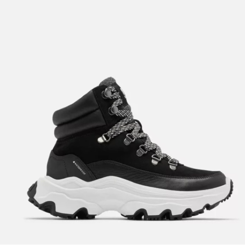 Sorel WOMEN'S KINETIC™ BREAKTHRU CONQUEST WATERPROOF BOOTIE Boots